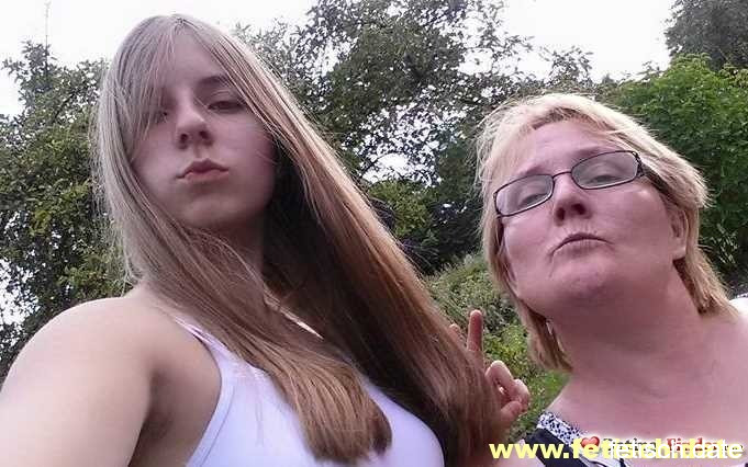 Mutter und Tochter