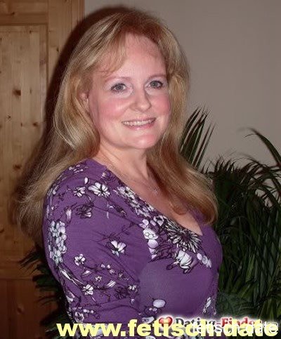 Milf, Granny, dunkelblonde lange Haare, Liebe, Onenightstand