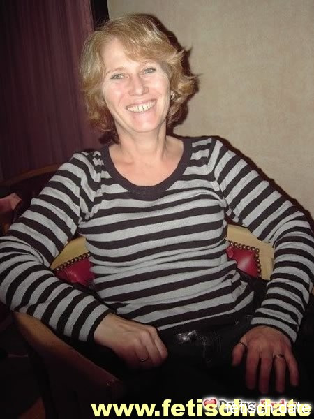 Devot, Rollenspiele, Dessous, Fesselspiele, Mature, Milf, SM
